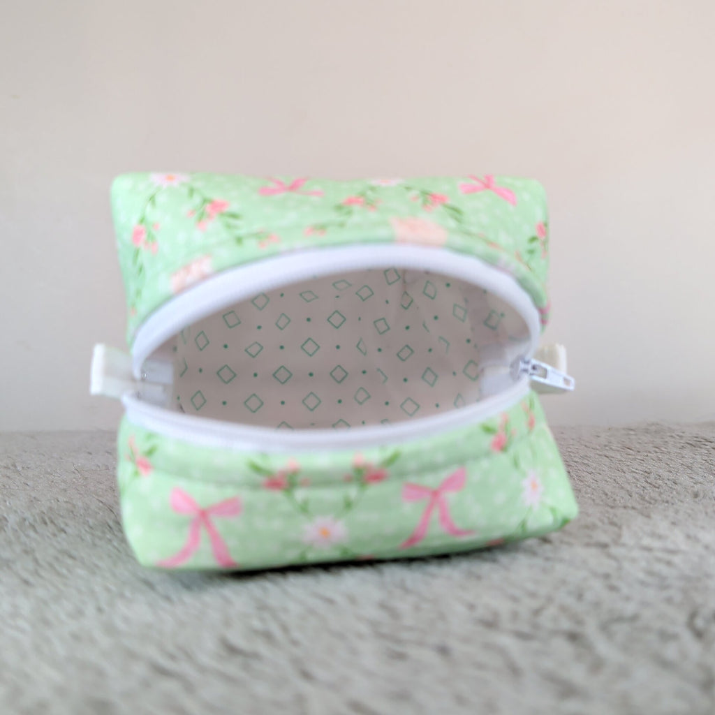 Green Easter Bunny Floral Tiny Boxy Bag