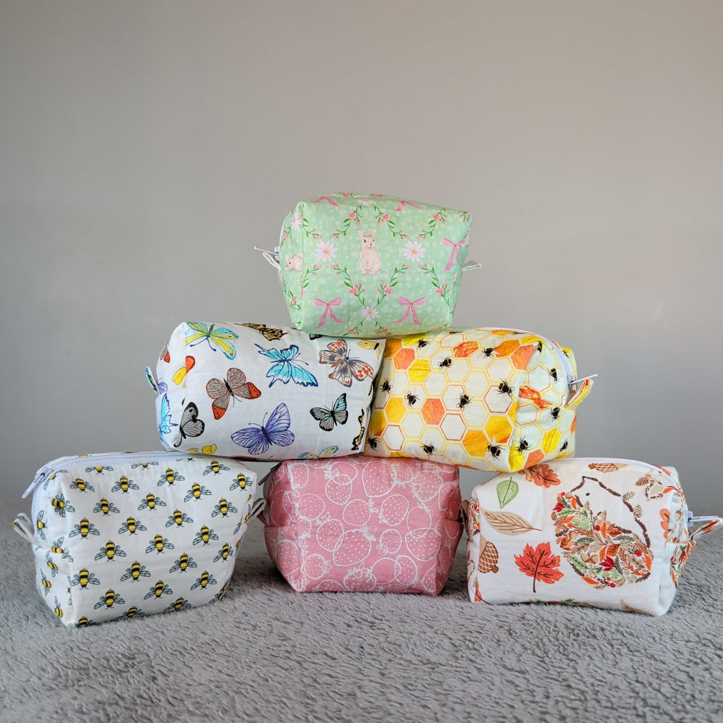 Repeat Bees Tiny Boxy Bag
